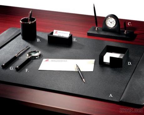 Super Leather 7 - PC Desk Set